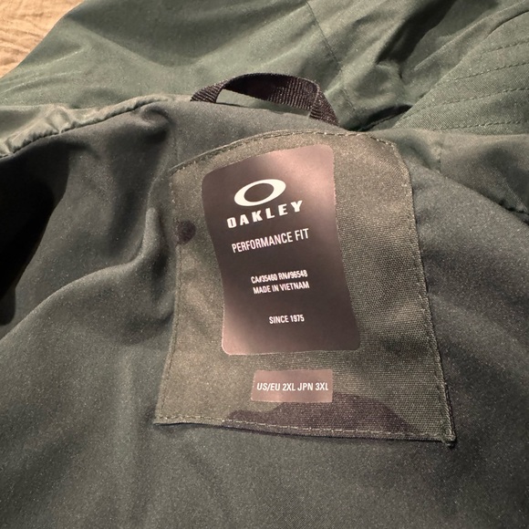 OAKLEY CAMO TC GUNN 2.0 RC SHELL JACKET - Picture 6 of 9